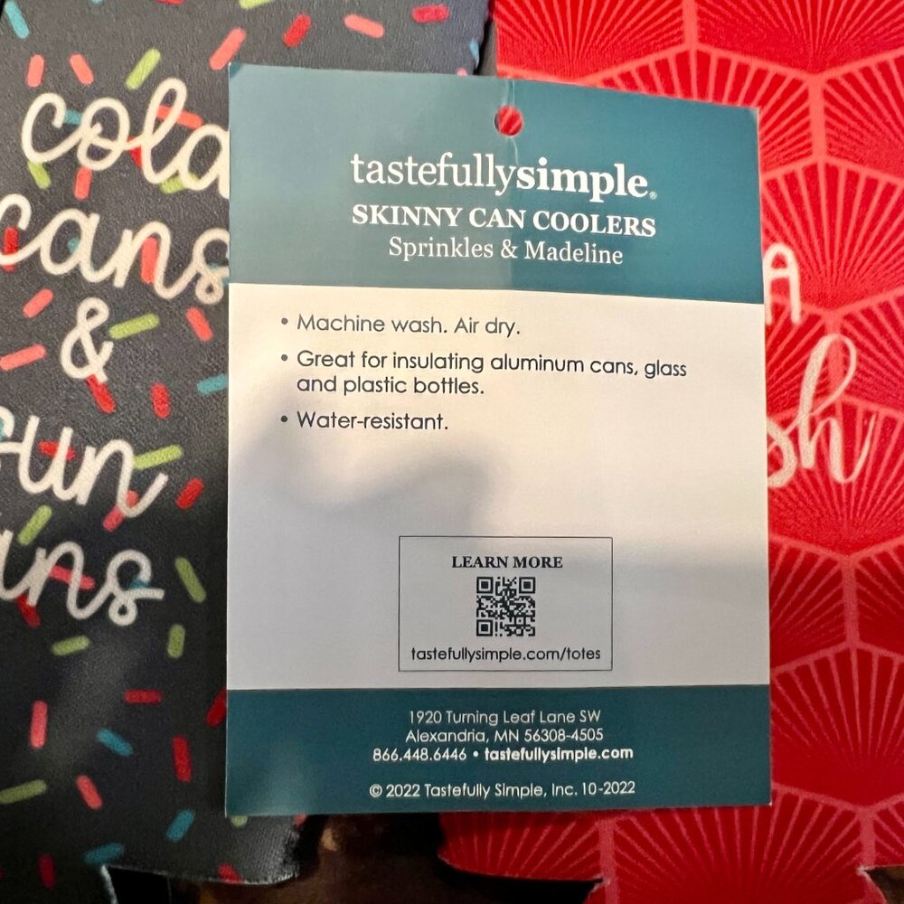 SALE! Tastefully Simple Silicone Baking Pan & Skinny Can Coolers - Picture 6 of 8